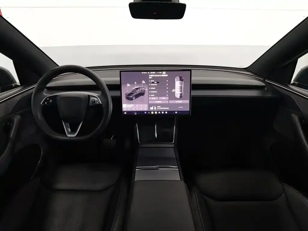 Tesla Model Y L — фото 2