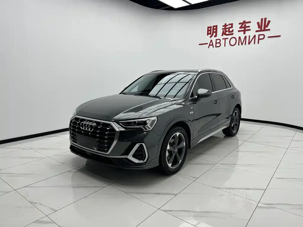 Audi Q3 — фото 3