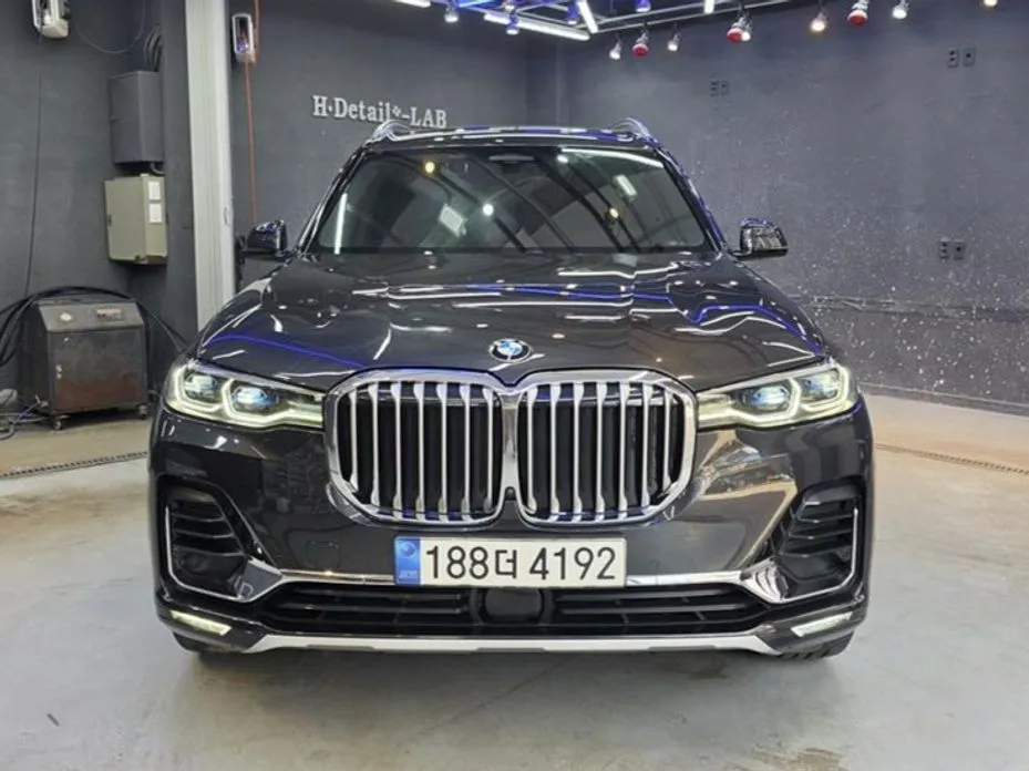 BMW X7 — фото 1
