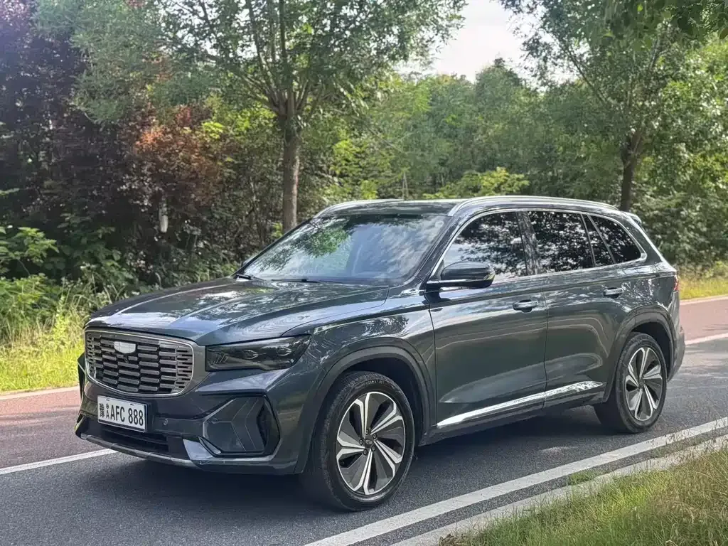 Geely Xingyue L — фото 1