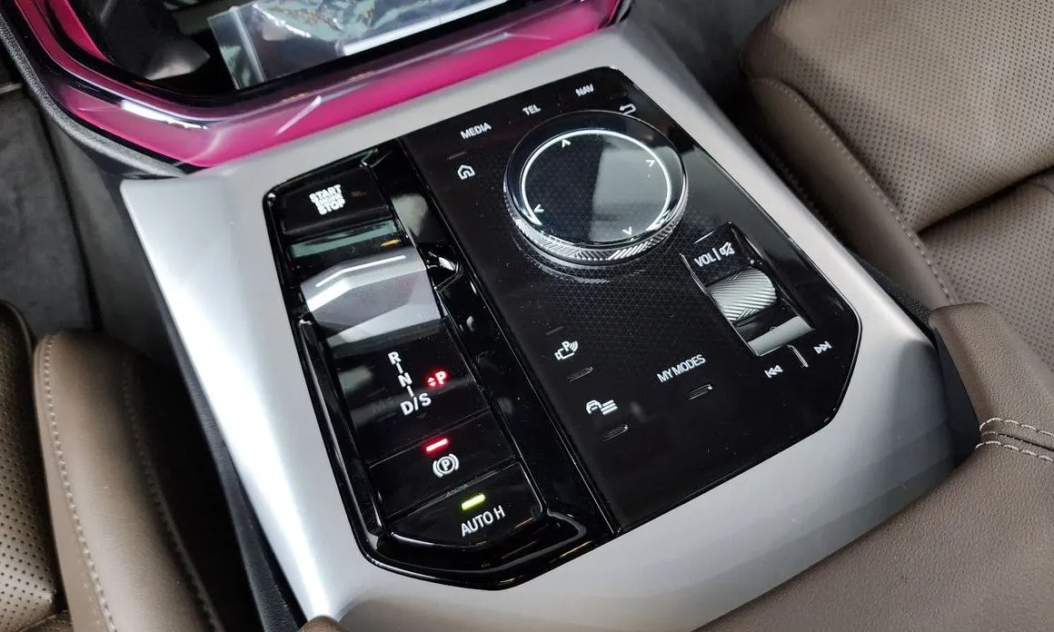 BMW X3 2025 из KR, фото 8