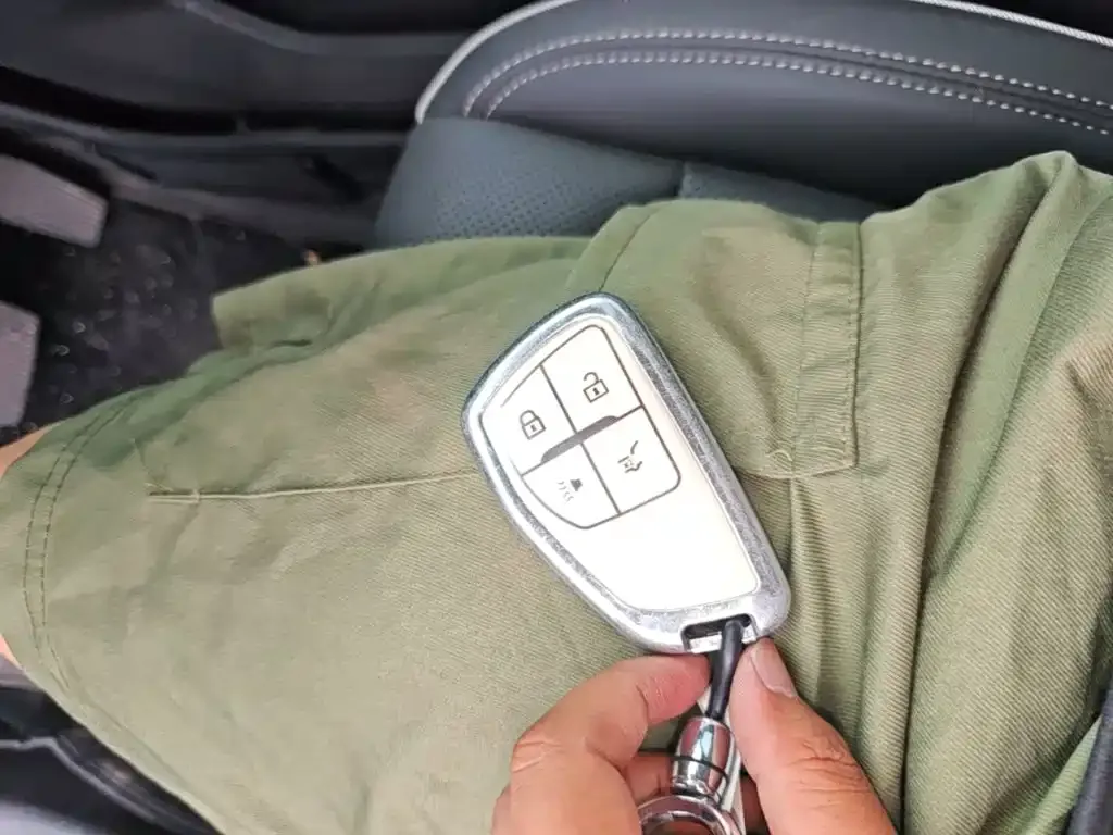 Buick Envision Plus — фото 3
