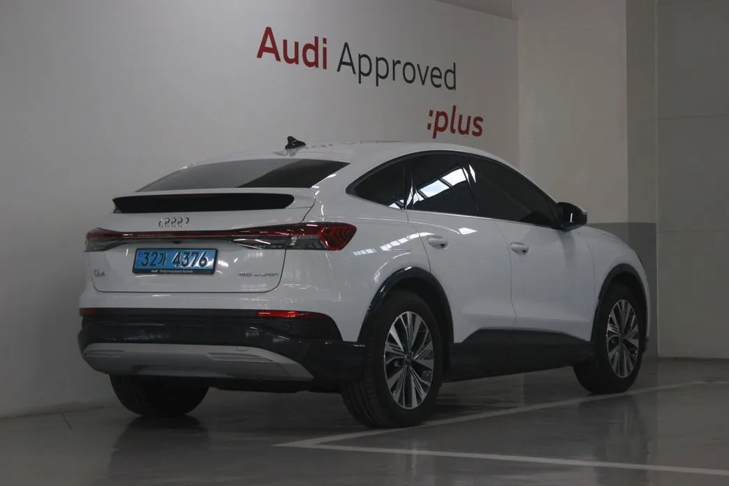 Audi Q4 e-tron 2025 из KR, фото 2