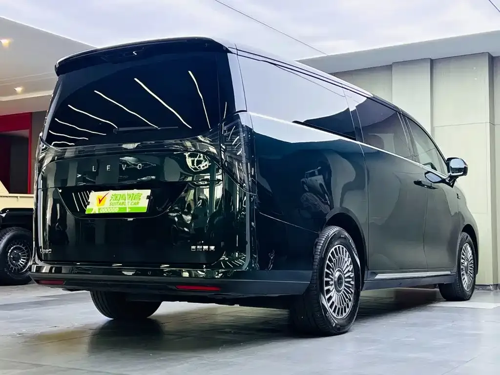 Geely Yizhen L380 2025 из CN, фото 4