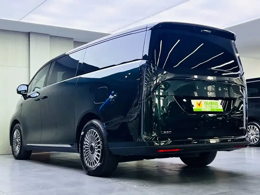 Geely Yizhen L380 2025 из CN, фото 6