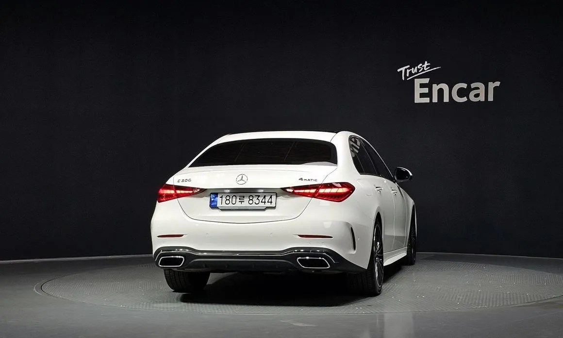Mercedes-Benz C-Class — фото 10