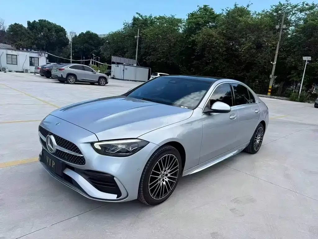 Mercedes-Benz C-Class — фото 1