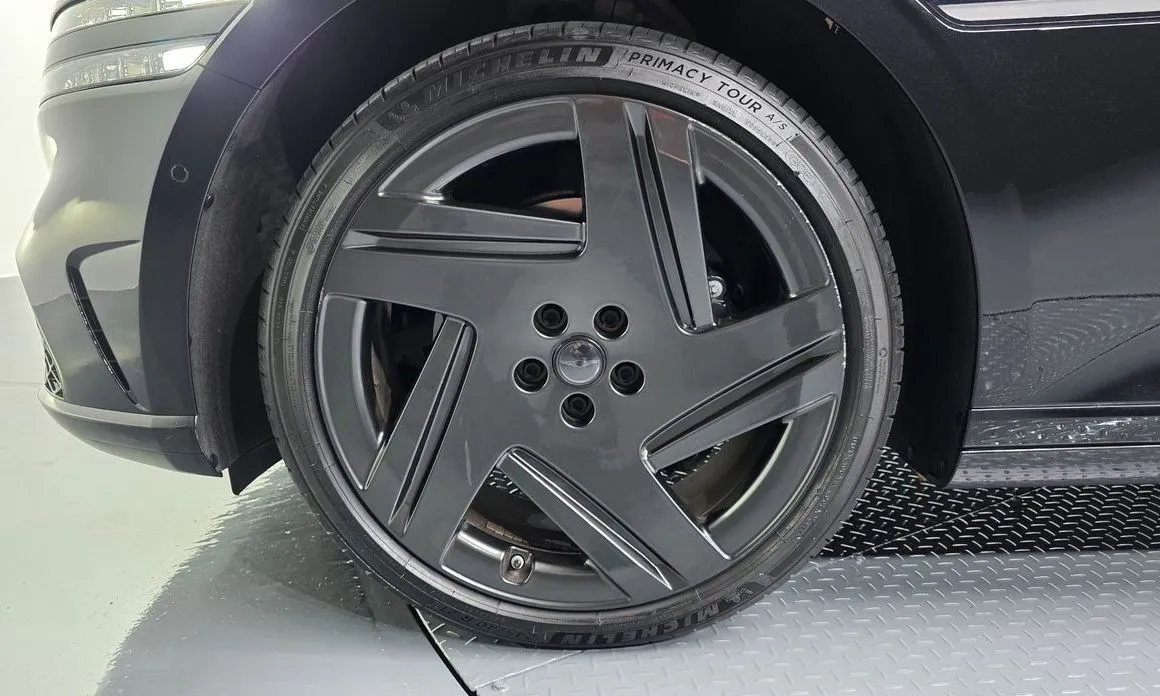 Genesis G90 2025 из KR, фото 9