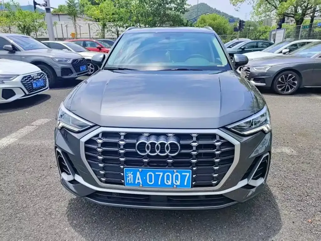 Audi Q3 — фото 7