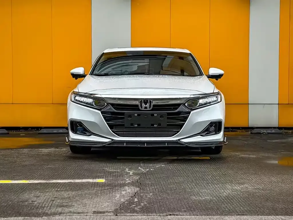Honda Accord — фото 4