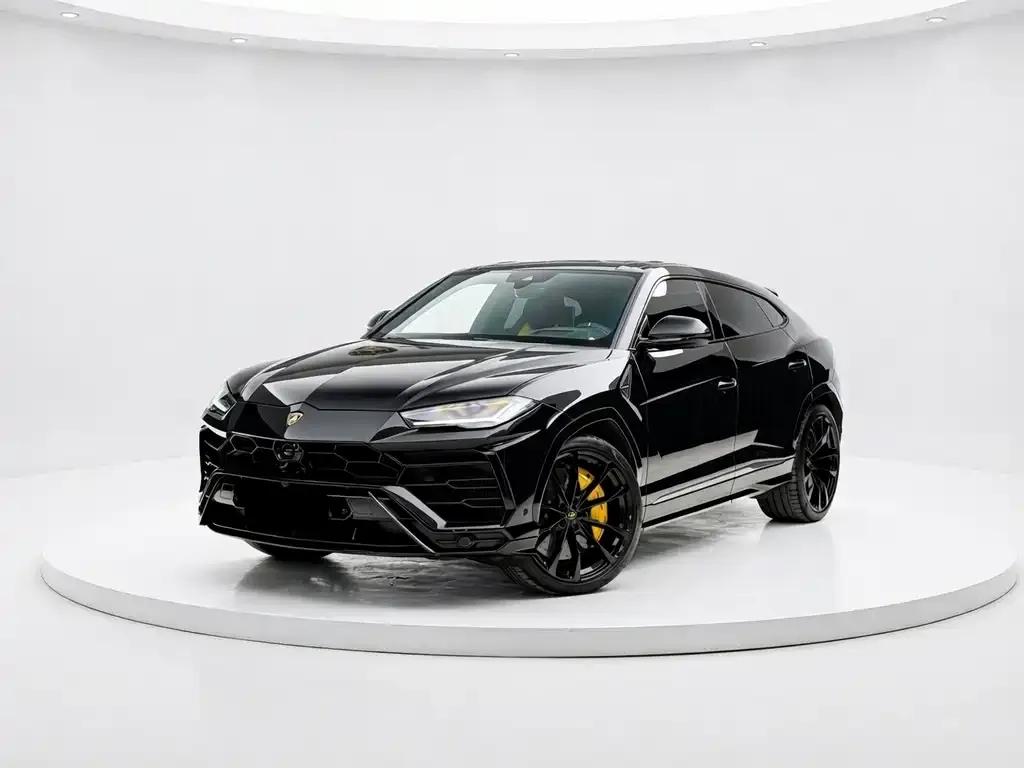 Lamborghini Urus — фото 1