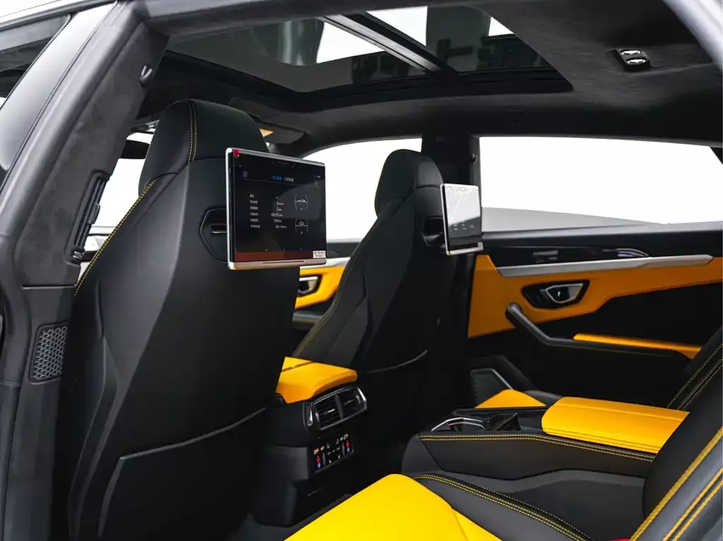 Lamborghini Urus — фото 5