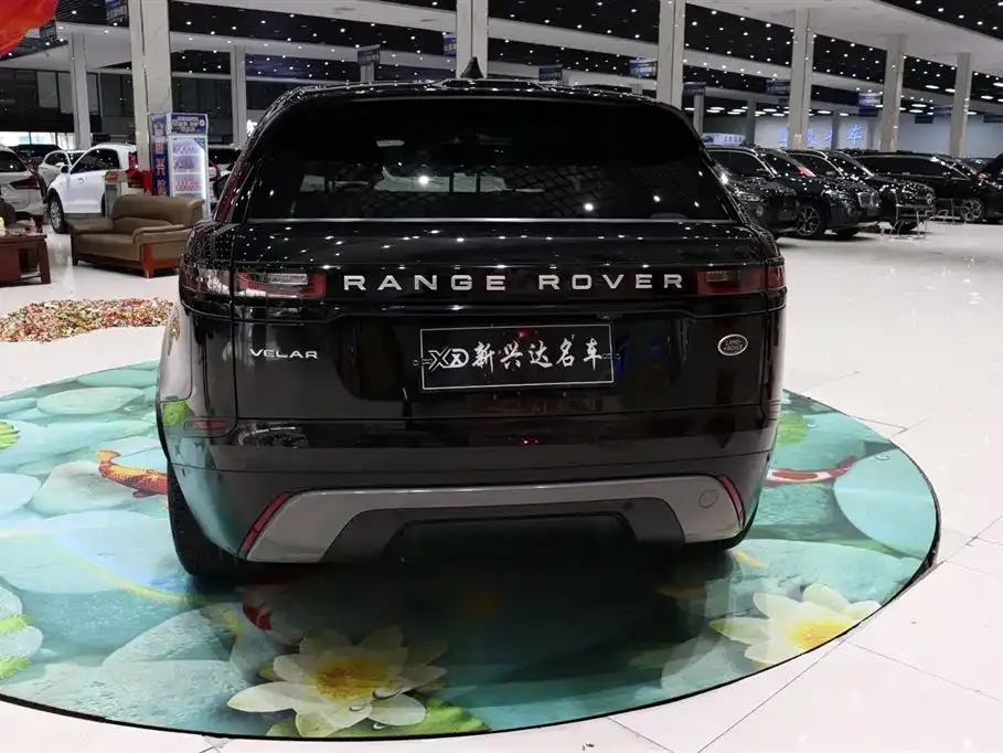 Land Rover Velar — фото 10