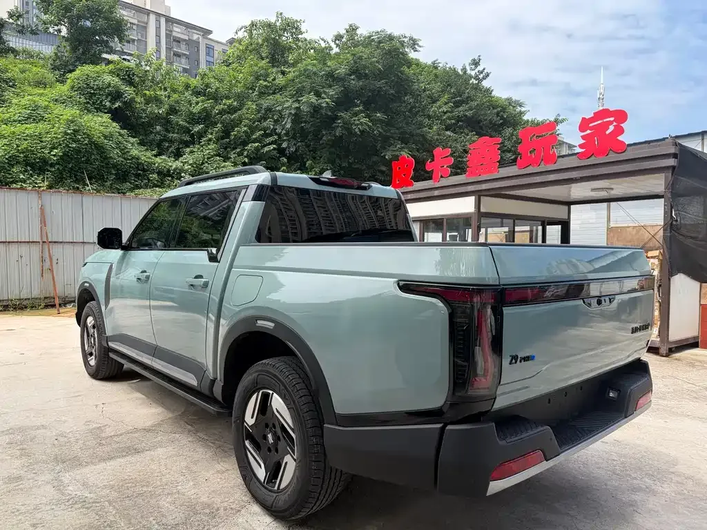 Dongfeng Z9 GE PHEV — фото 10