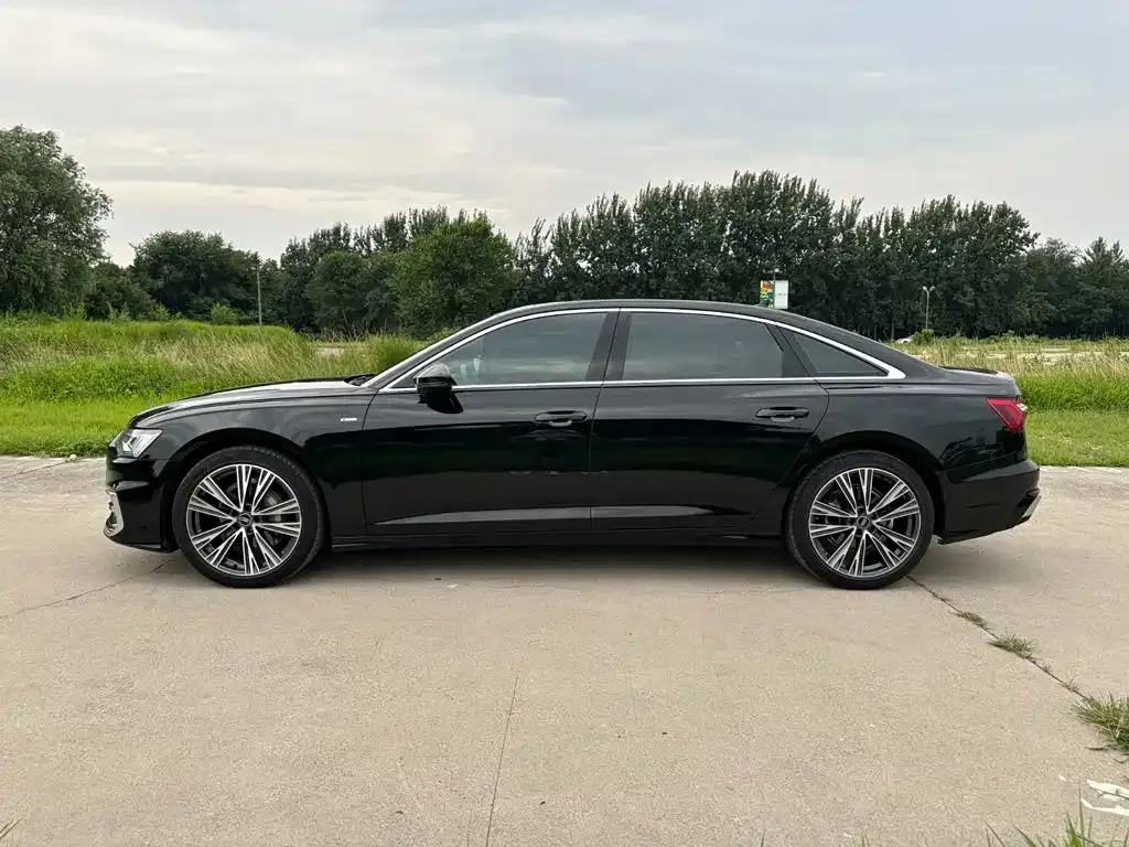 Audi A6L — фото 5