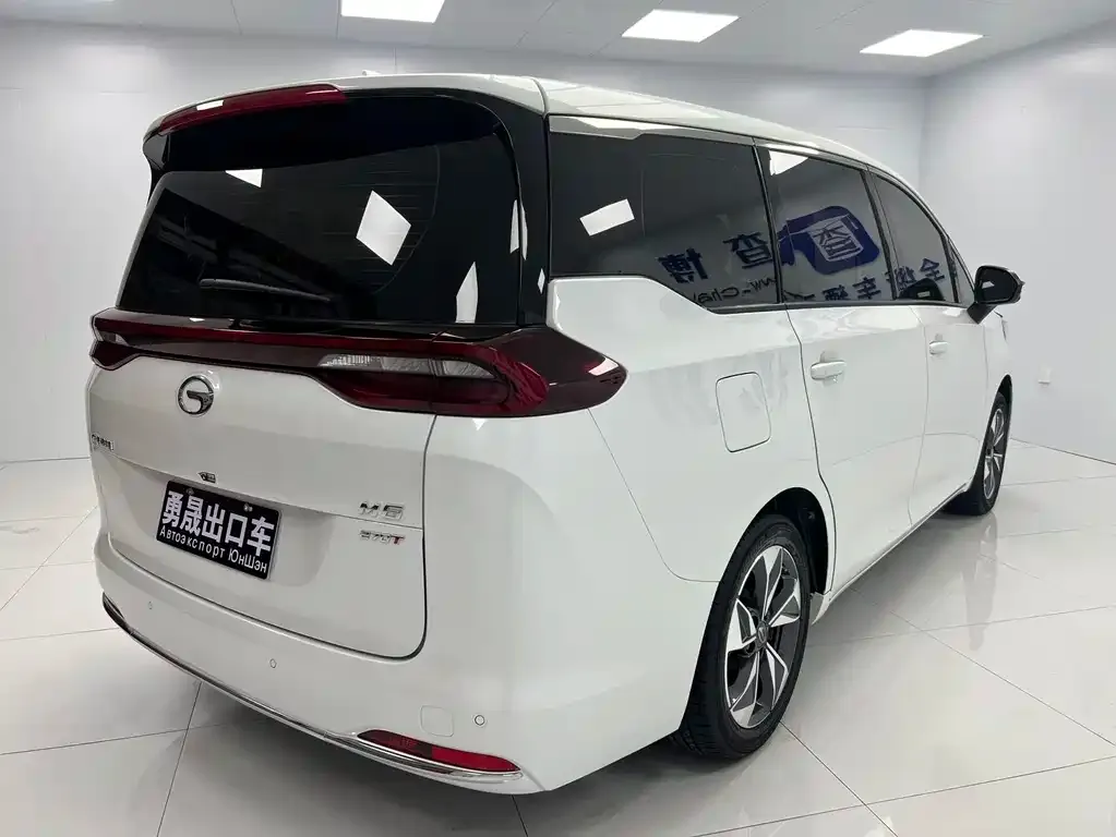 GAC Motor Trumpchi M6 — фото 2