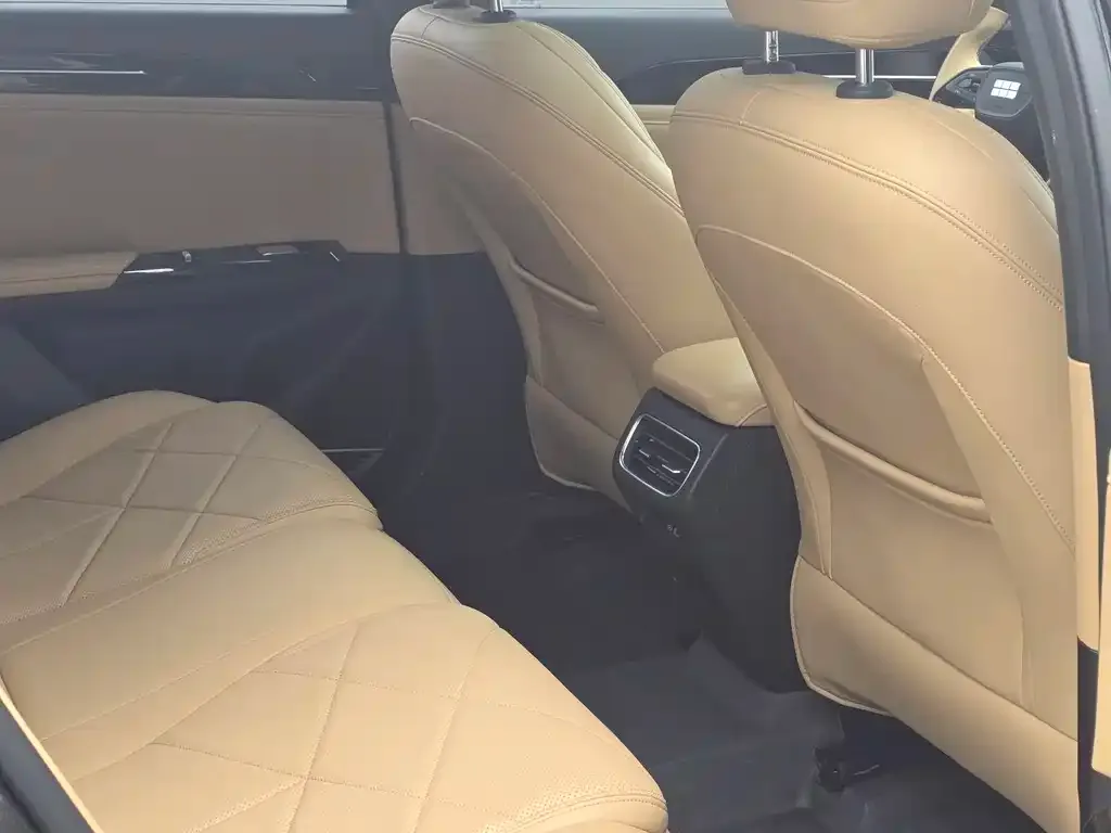 Geely Galaxy L6 2024 из CN, фото 9