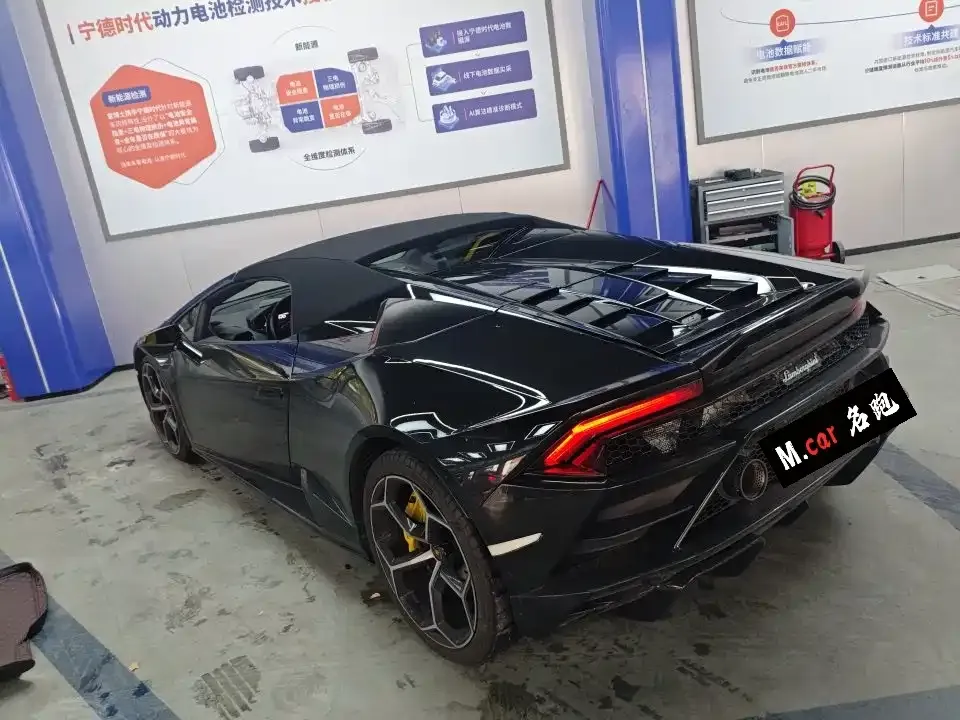 Lamborghini Huracan — фото 6