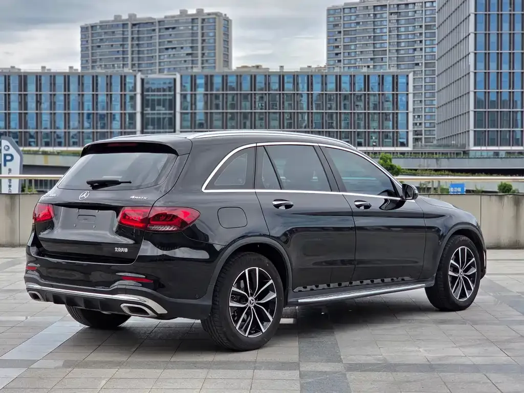 Mercedes-Benz GLC — фото 10