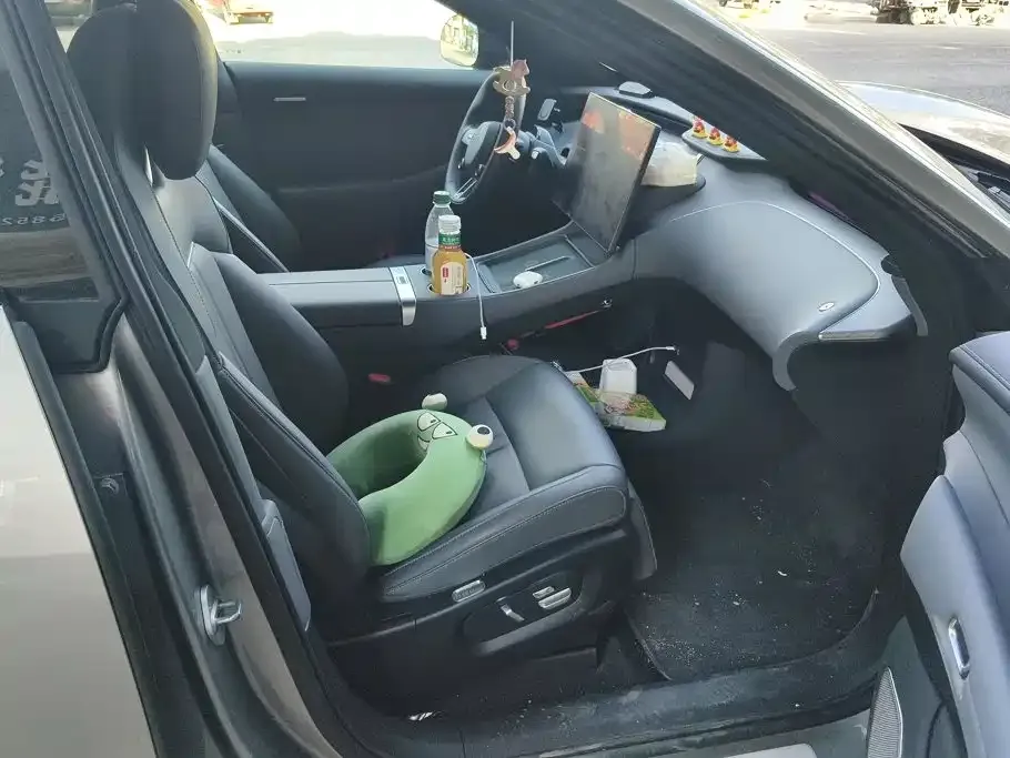 Xiaomi YU7 — фото 10