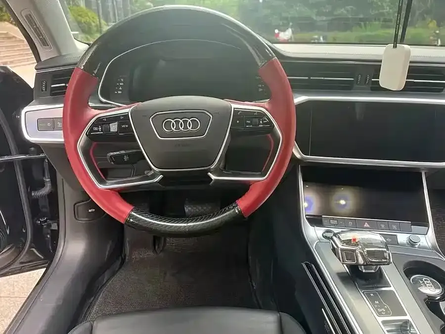 Audi A7 — фото 7