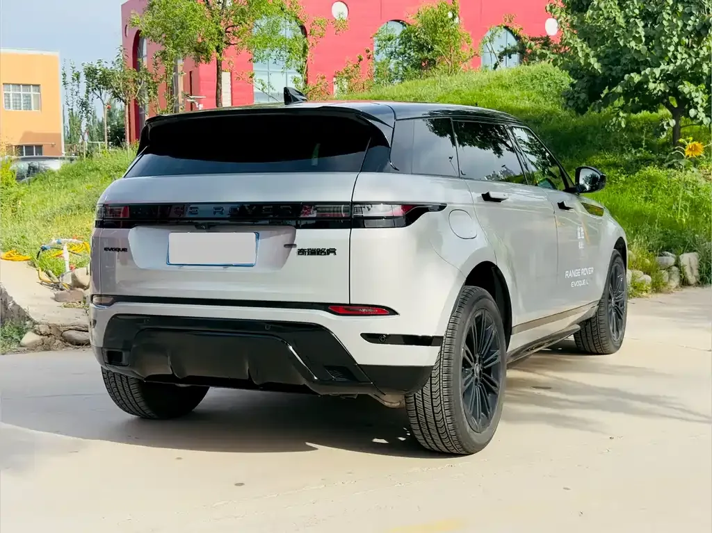 Land Rover Evoque — фото 6