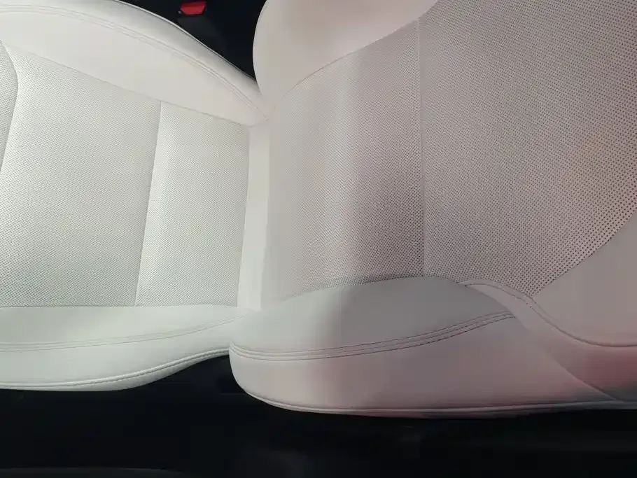 Tesla Model 3 — фото 9