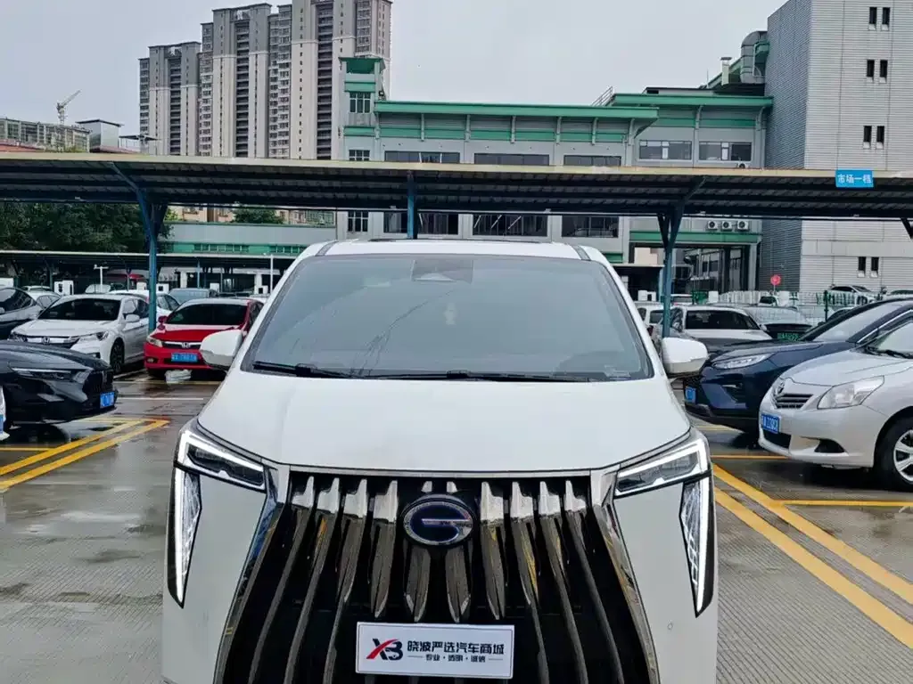 GAC Motor Trumpchi M8 — фото 9