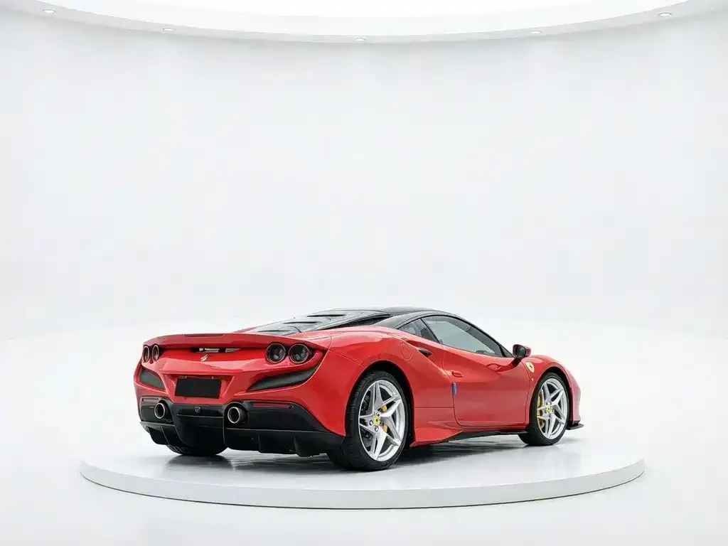 Ferrari F8 — фото 2
