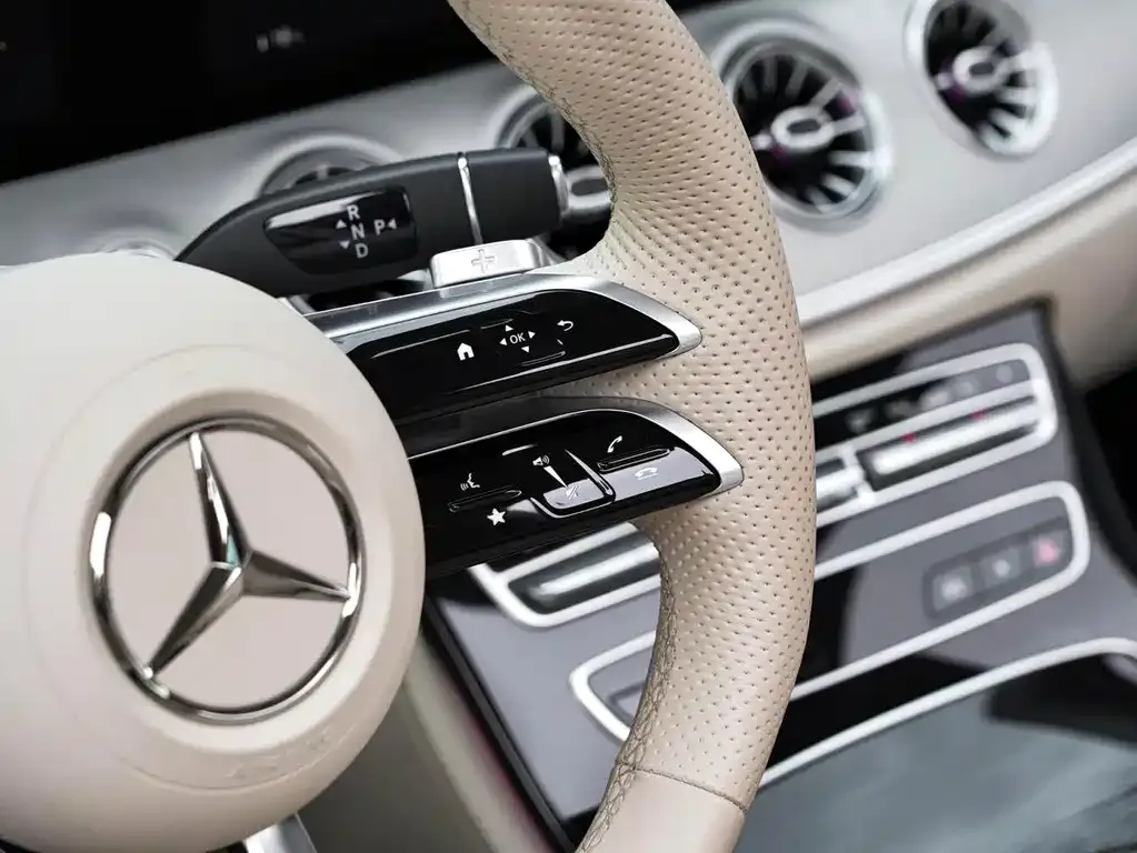 Mercedes-Benz E-Class (Import) — фото 6