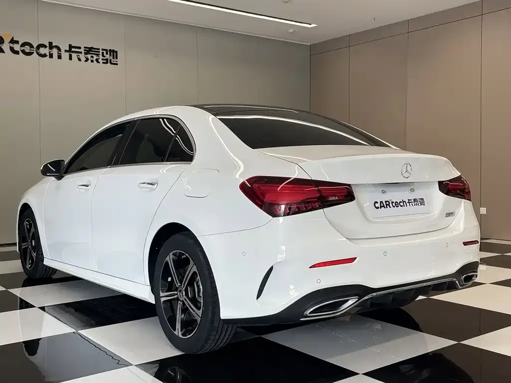Mercedes-Benz A-Class — фото 9