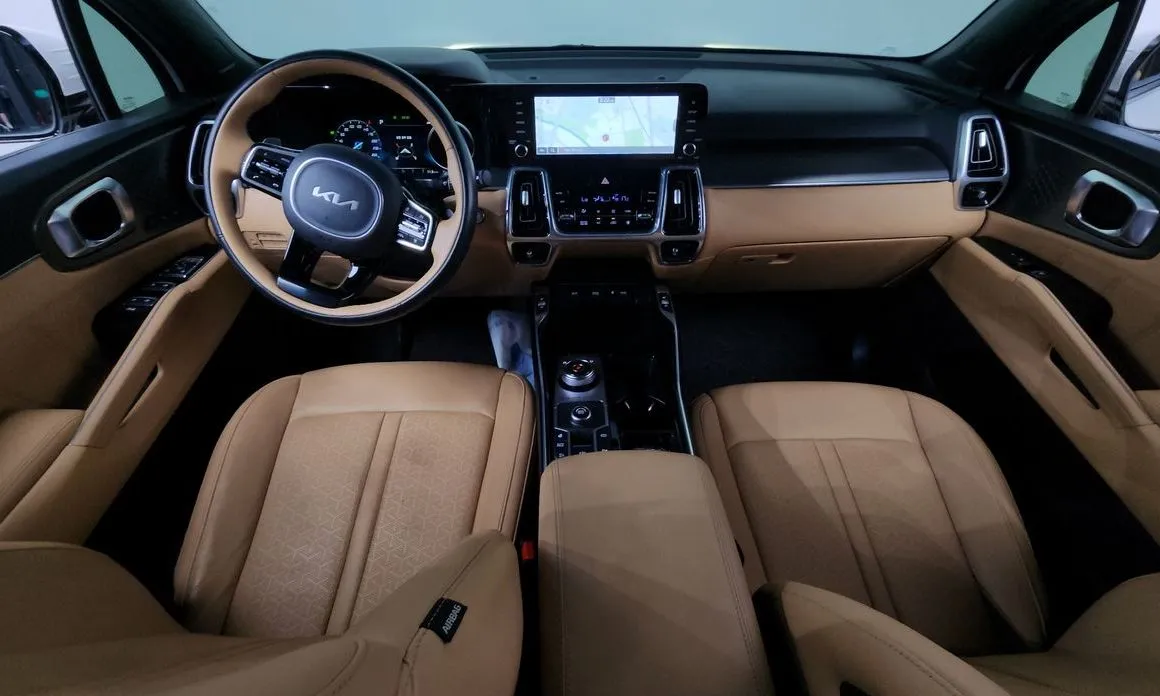 Kia Sorento — фото 6