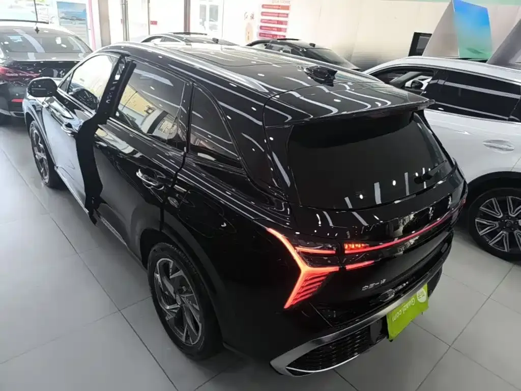 Hongqi HS3 PHEV 2025 из CN, фото 7
