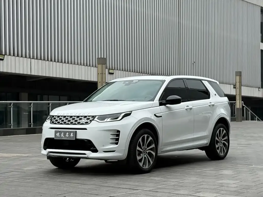 Land Rover Discovery Sport — фото 1