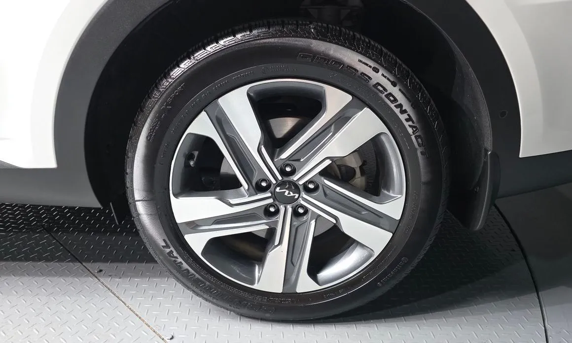 Kia Sorento — фото 9