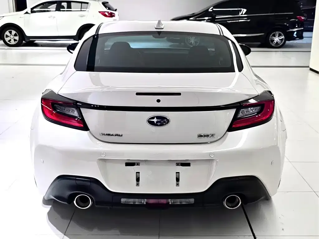 Subaru BRZ — фото 2