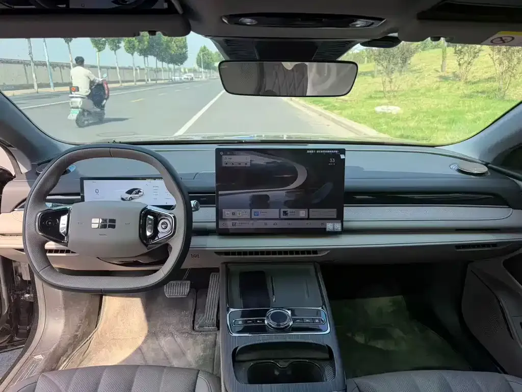 Geely Galaxy Xingyao 8 2025 из CN, фото 7