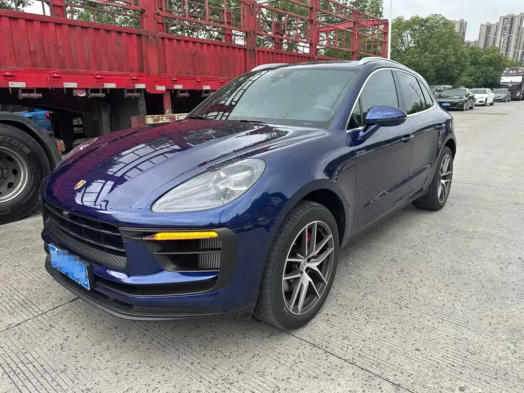 Porsche Macan — фото 1