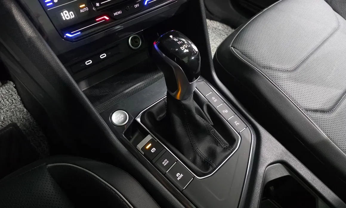Volkswagen Tiguan 2023 из KR, фото 7