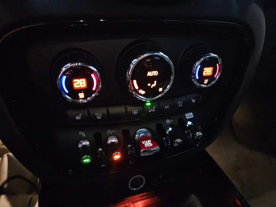 Mini Clubman — фото 2