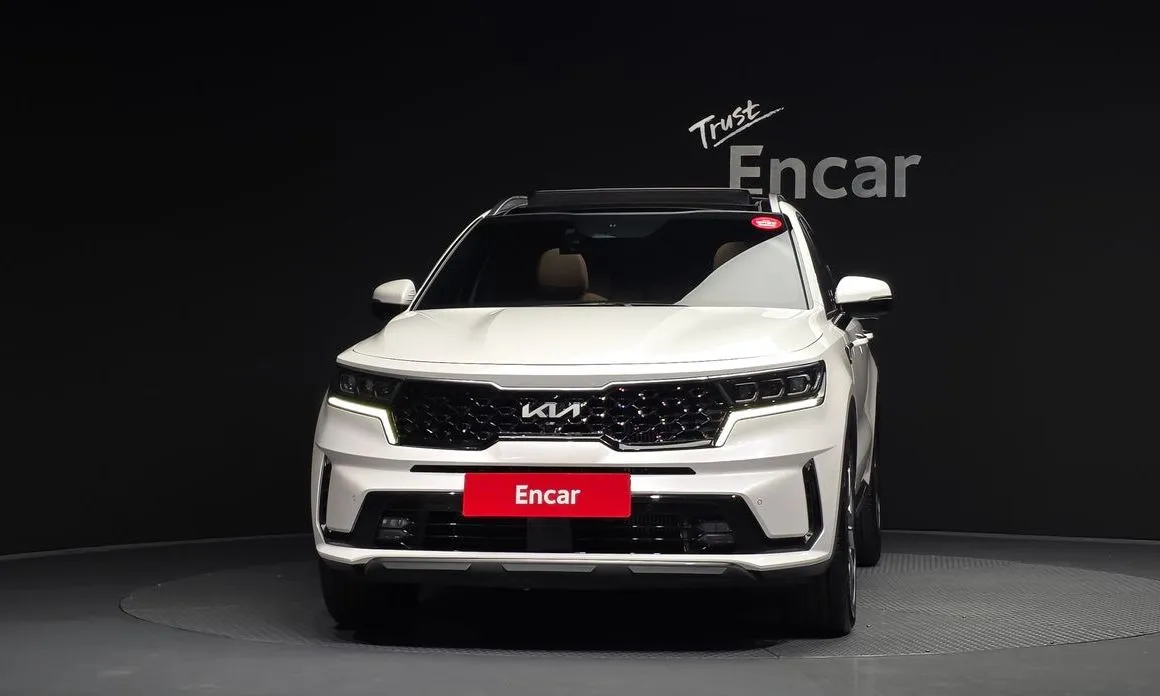 Kia Sorento — фото 9