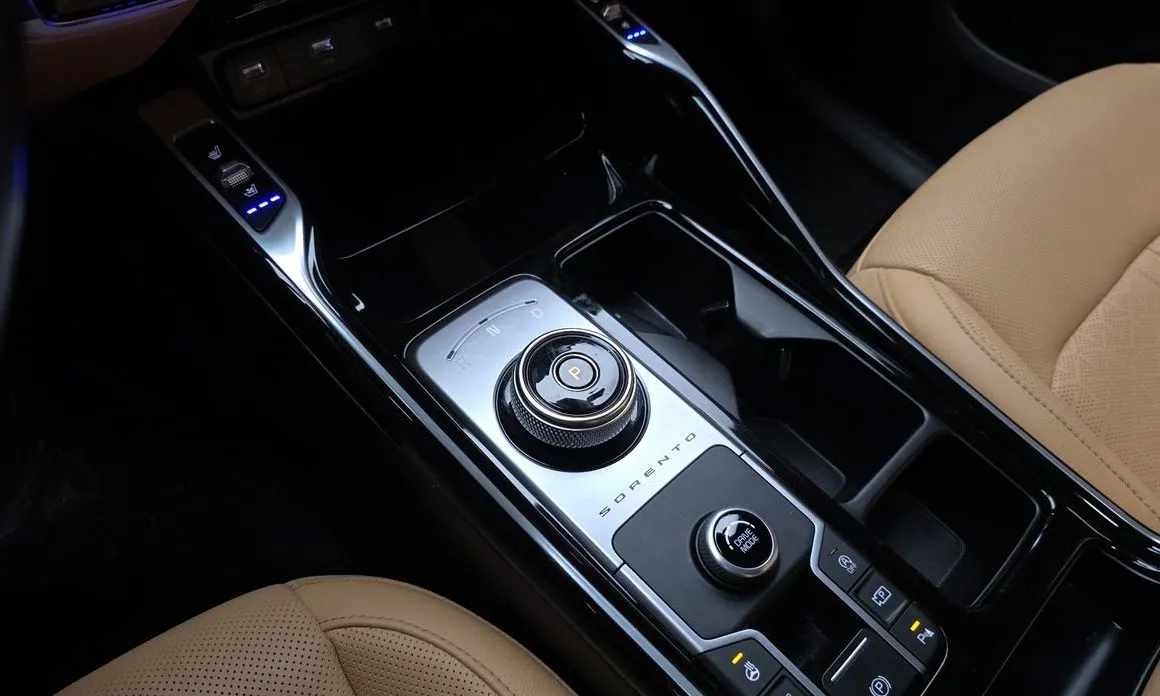 Kia Sorento — фото 3