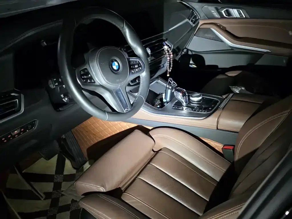 BMW X5 — фото 4
