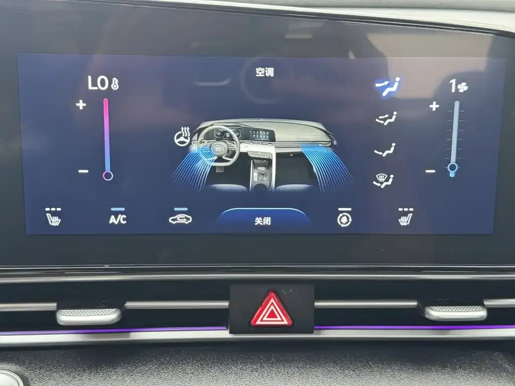 Hyundai Elantra — фото 8