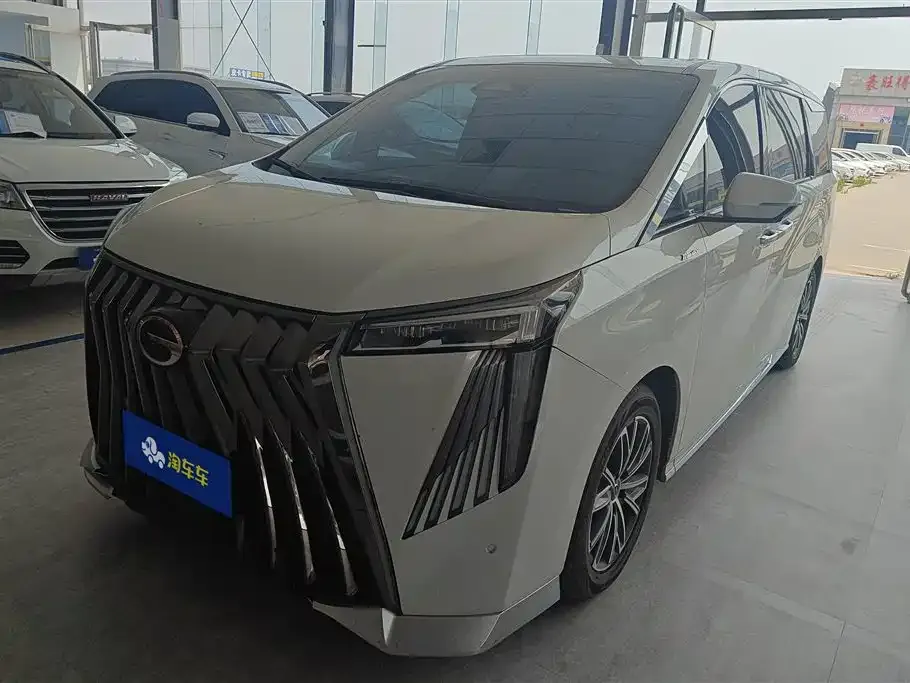 GAC Motor Trumpchi M8 — фото 1