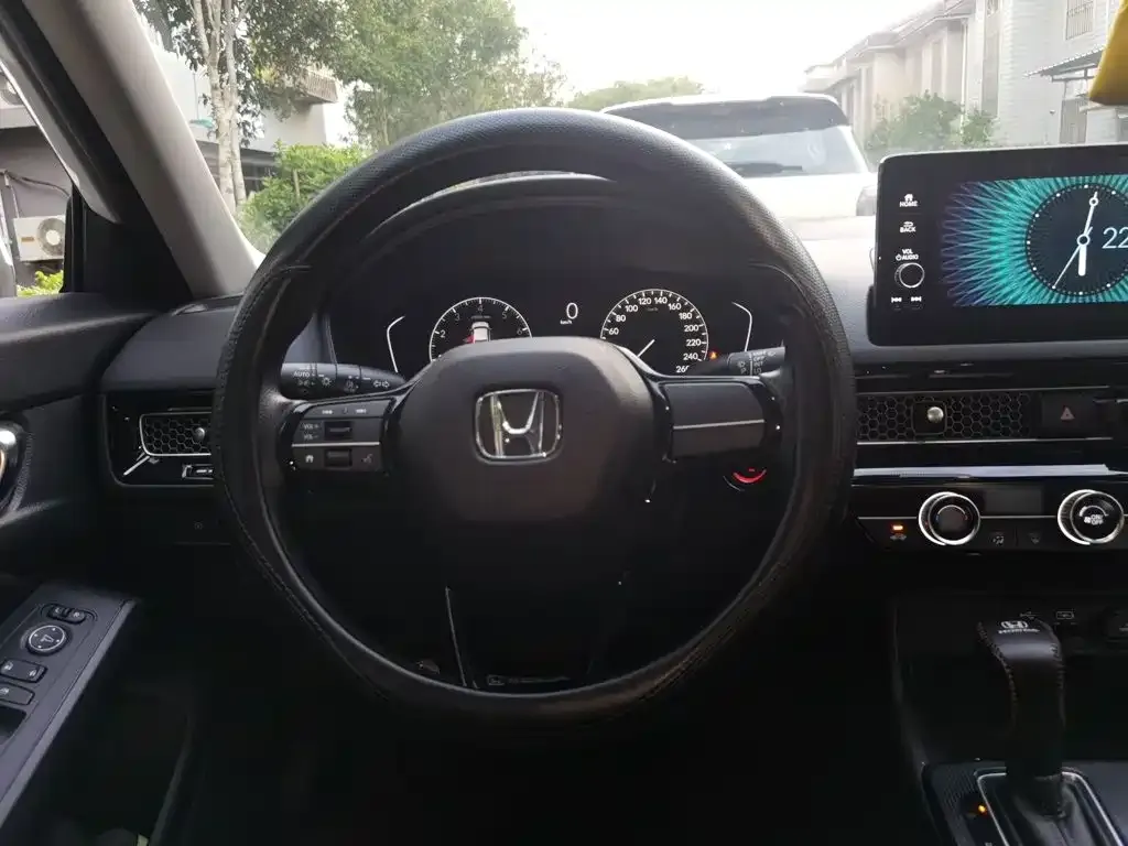 Honda Civic — фото 8