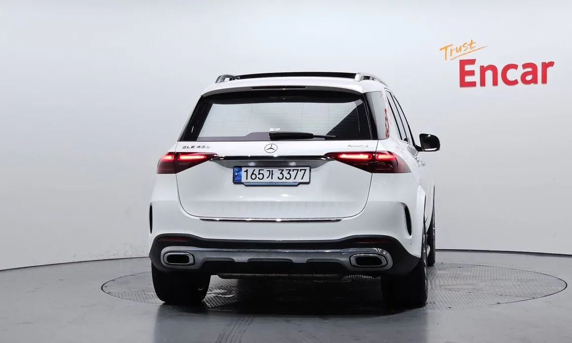 Mercedes-Benz GLE-Class — фото 8