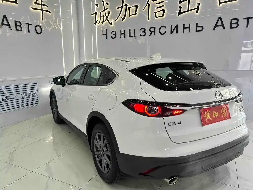 Mazda CX-4 — фото 3