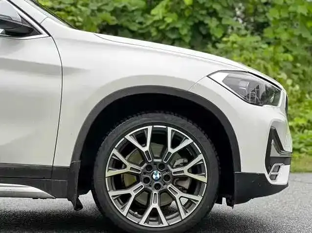 BMW X1 — фото 6