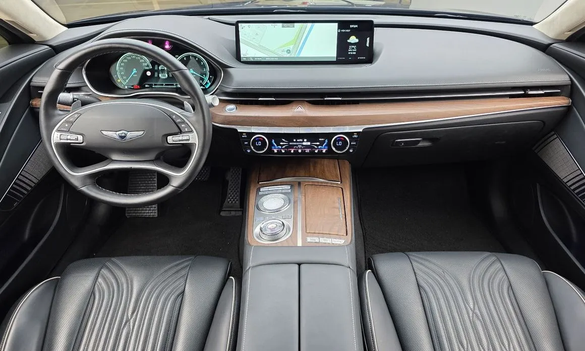 Genesis G80 — фото 10